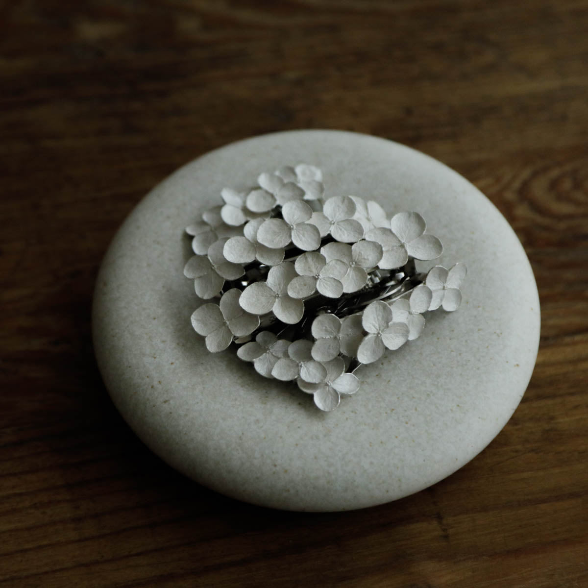 Furuhashi michiko／【受注商品】アナベルのバレッタ
