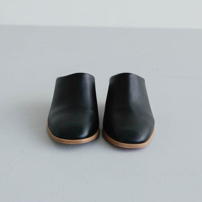 _Fot／wood heel mules_circle （maple）（1001s）