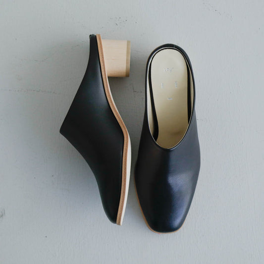 _Fot／wood heel mules_circle （maple）（1001s）