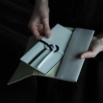 ▲写真はLightGray×Mint