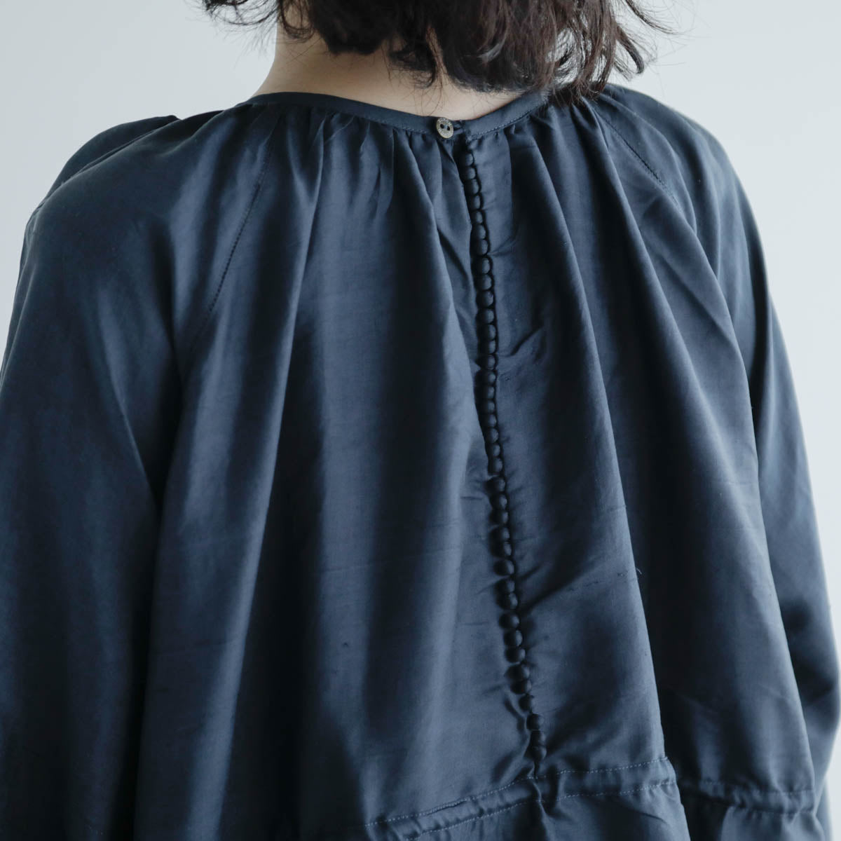 BUNON／Back Button Dress（BN2005）