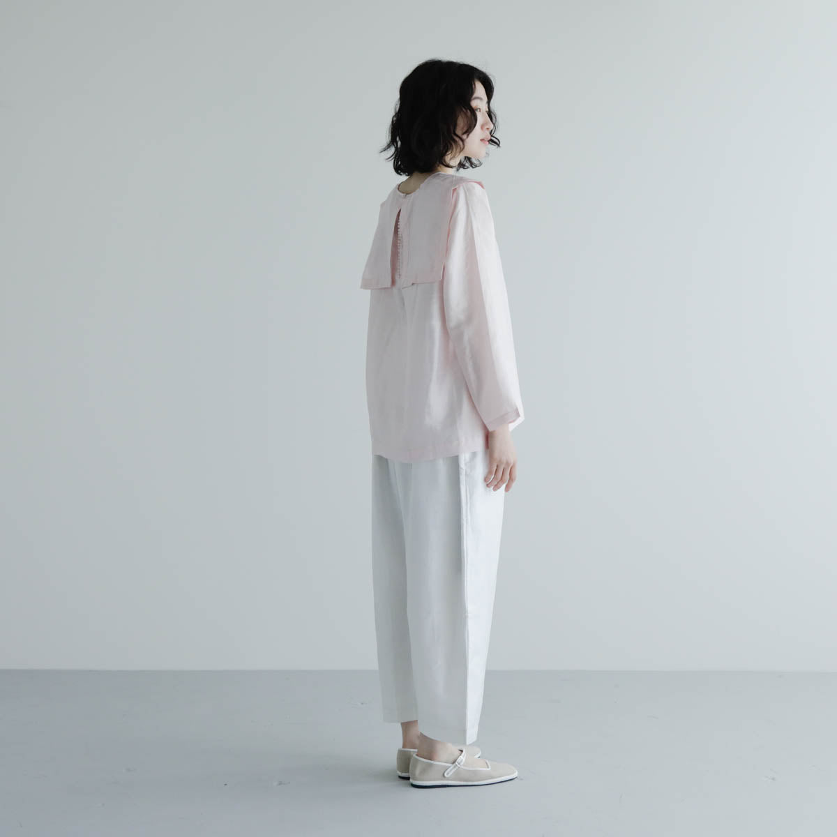 BUNON／Back Button Sailor Blouse（BN4034）