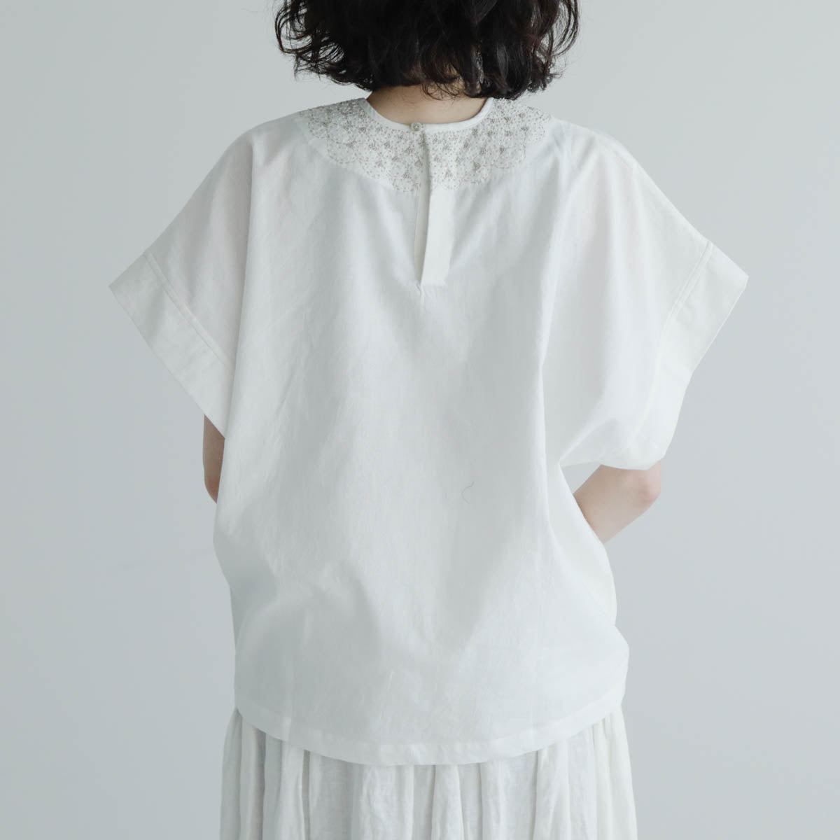 BUNON／Embroidery Woven-T（BN2545）