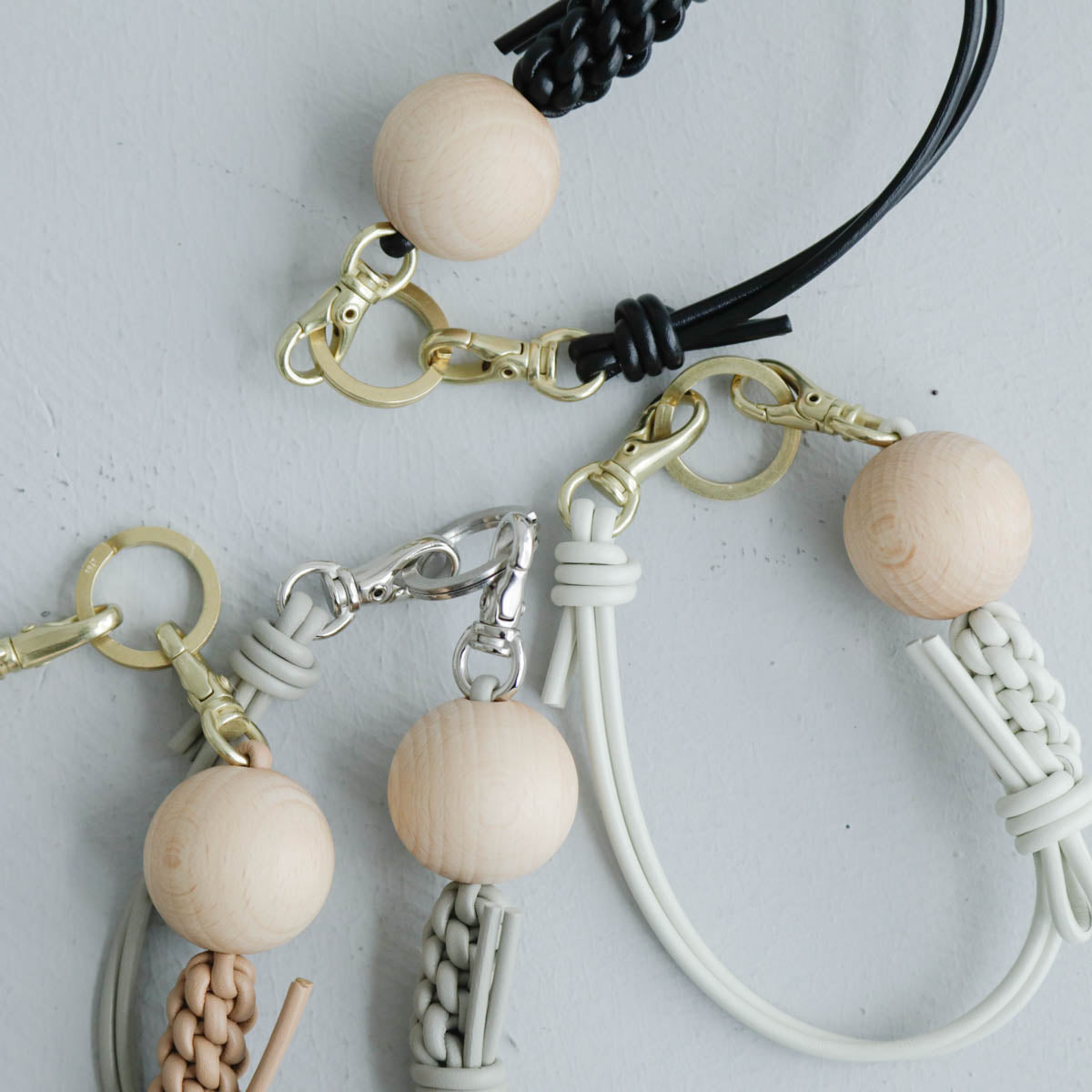 _Fot／Knot ball_hand strap（1804a）