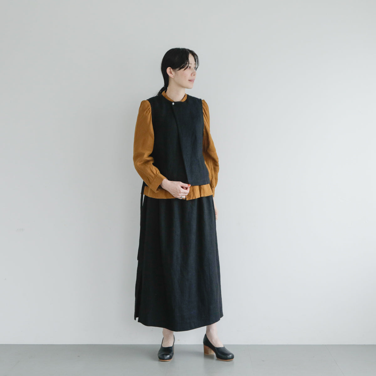 SALUÉ／ハイウエストジレ／ヘリンボーンリネン