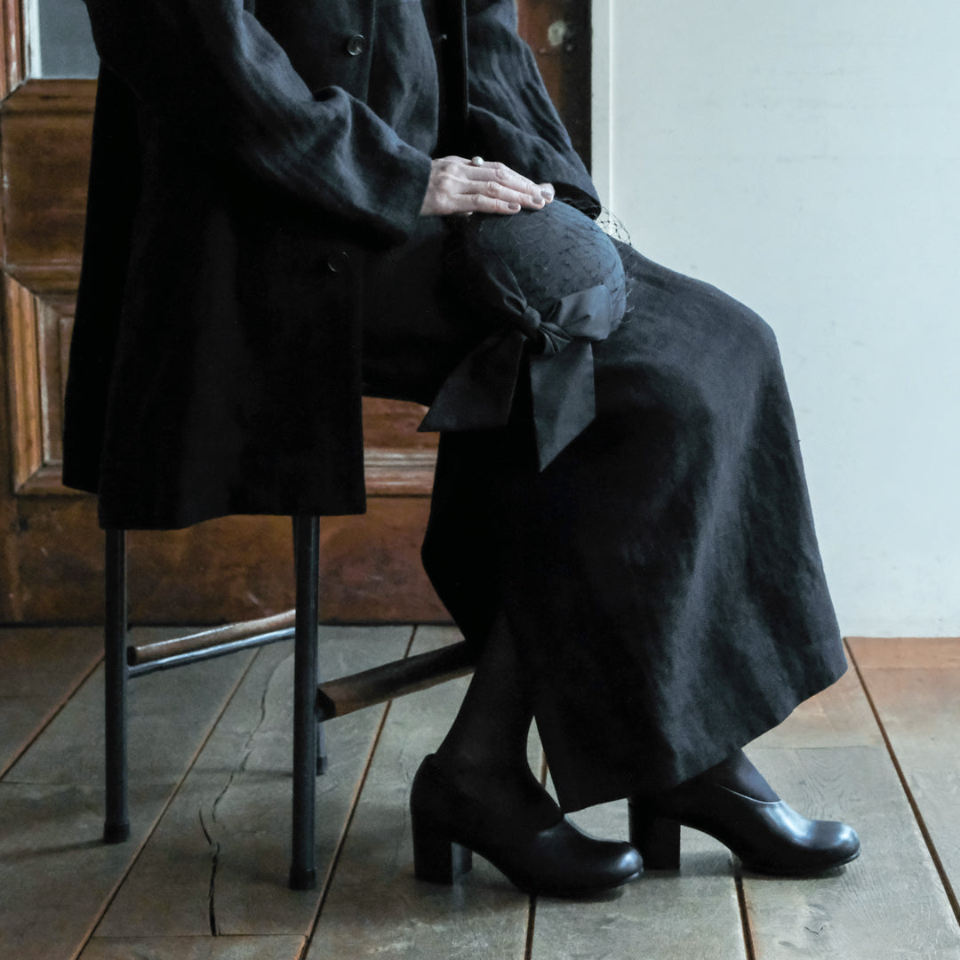 AUTTAA／【予約商品】ヒールパンプス black　