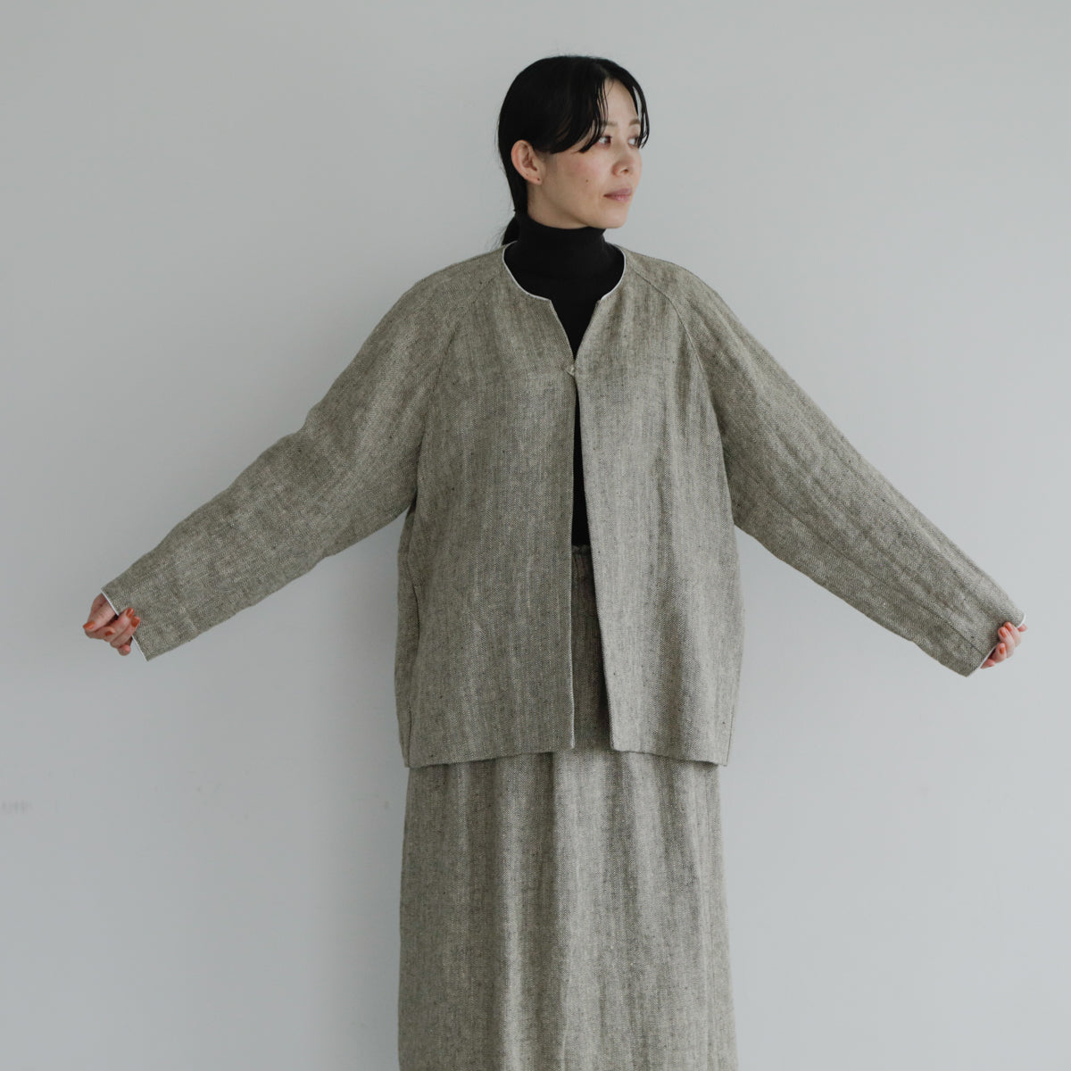 SALUÉ／【受注商品】ノーカラージャケット／ヘリンボーンリネン