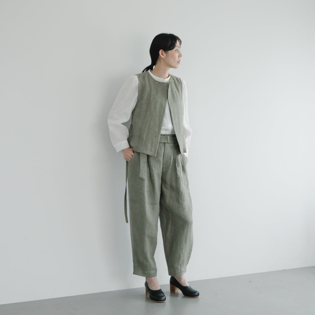 SALUÉ／ハイウエストジレ／ヘリンボーンリネン