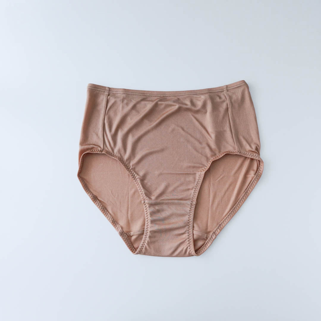 COCOONA SKINWEAR／マキシショーツ