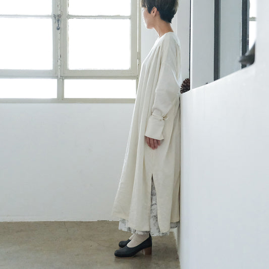 ［the last flower of the afternoon］月暈のprayer slit dress　