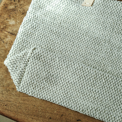 ［tatetoyoco］裂織りバッグ （経糸黒/ムジ）