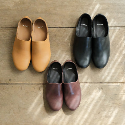【受注商品】［AUTTAA］ルームシューズ２smooth kip