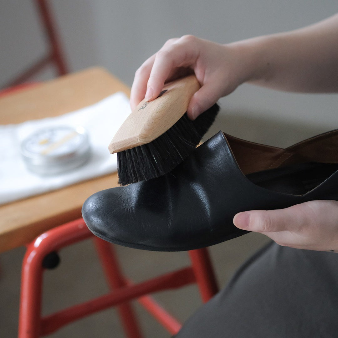 【受注商品】［AUTTAA］ルームシューズ２smooth kip