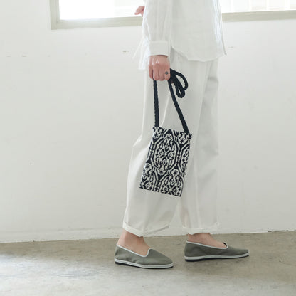 ［ANTOTE］BALAI PHONE POUCH