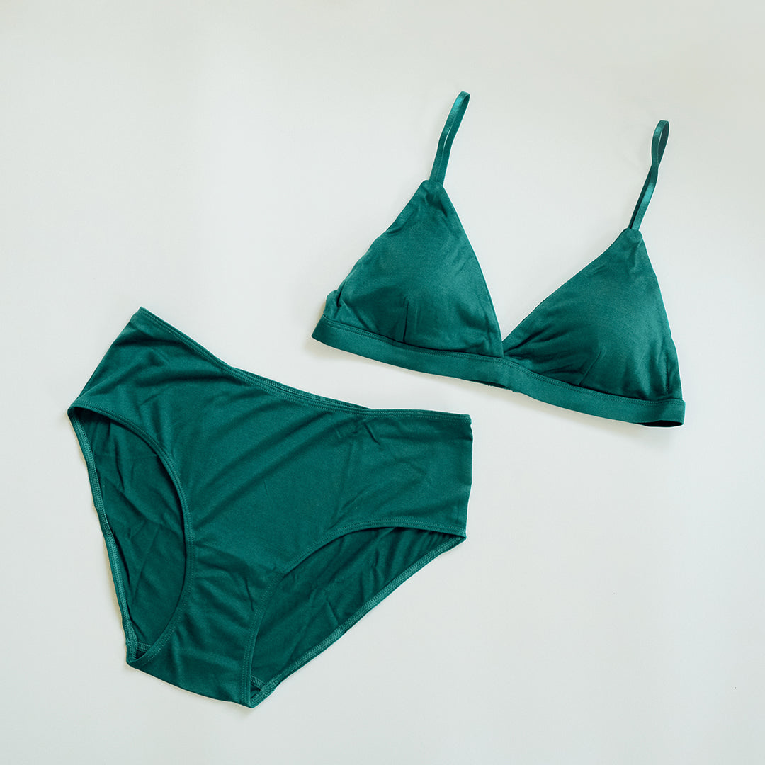 ［COCOONA SKINWEAR］ブラジャー（シーズンカラー／エメラルド）