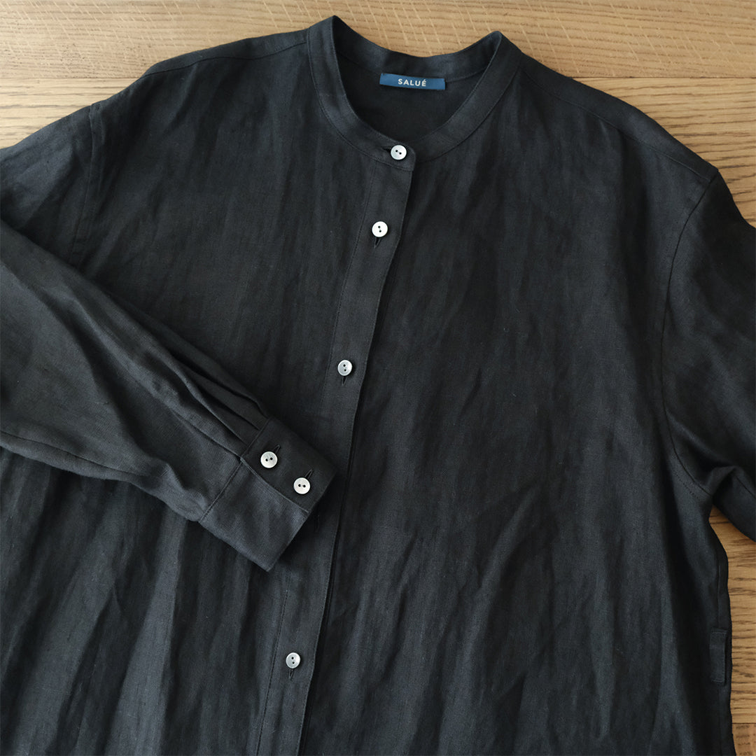 ［SALUÉ］バンドカラー長袖シャツドレス／ミッドウェイトリネン