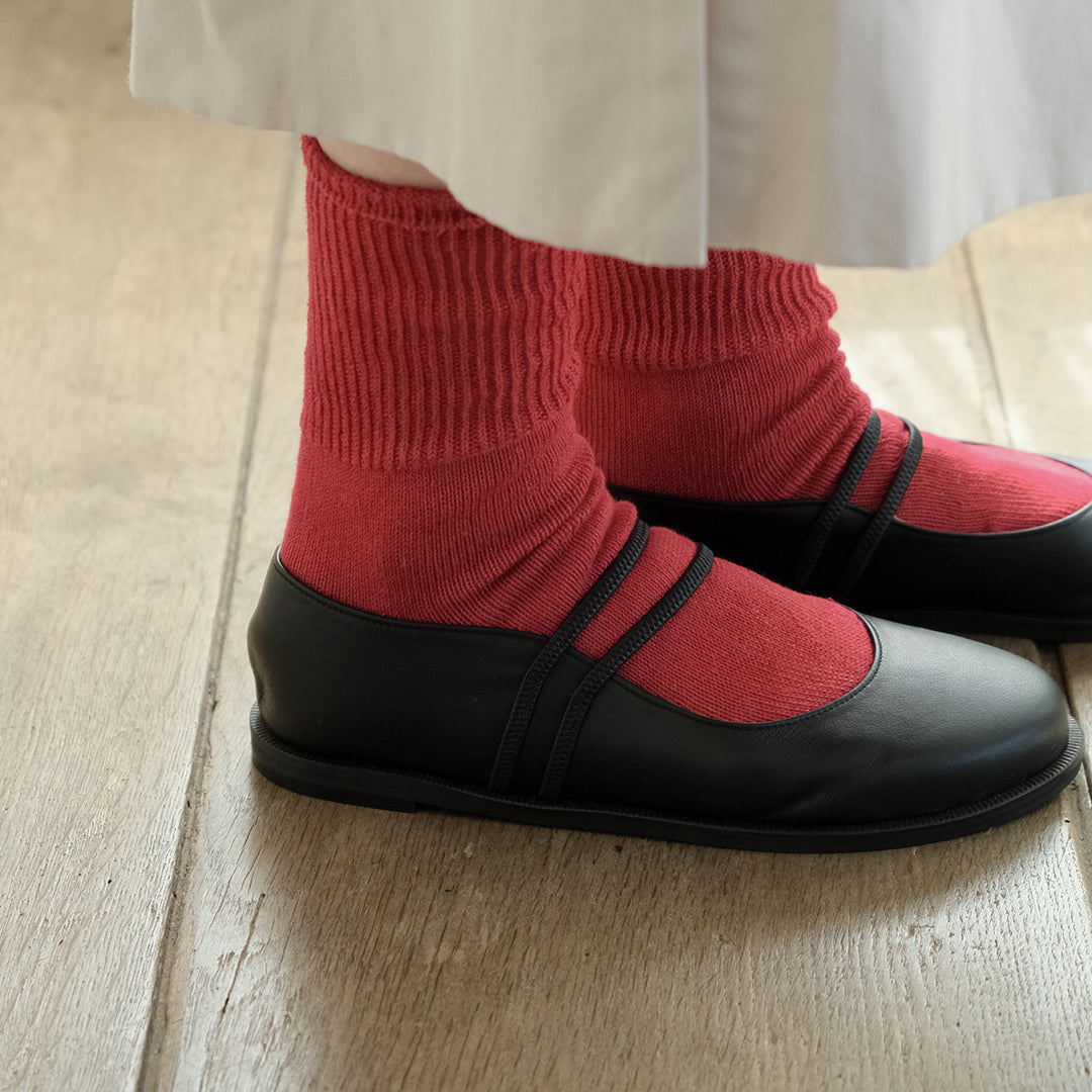 【受注商品】［AUTTAA］Flat oval pumps