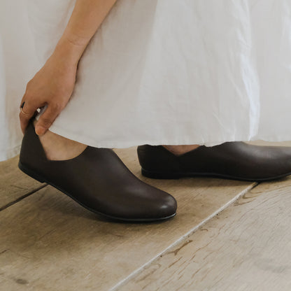 【受注商品】［AUTTAA］ルームシューズ２smooth kip