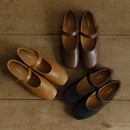 【受注商品】［AUTTAA］Ankle strap pumps