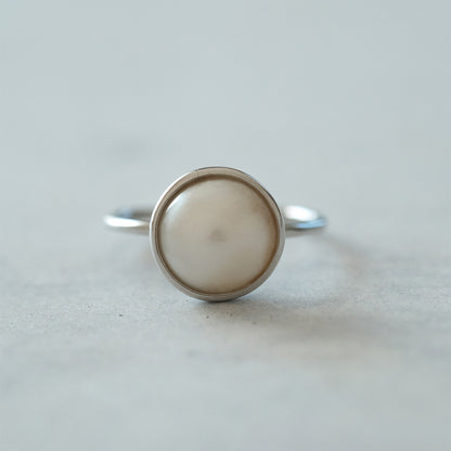 shuo'／Mabe Pearl Ring(プラチナ）