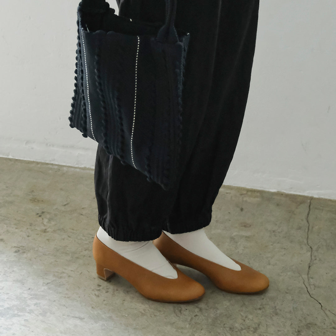 【受注商品】［AUTTAA］ Soft low cut pumps