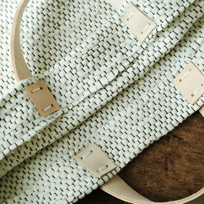 ［tatetoyoco］裂織りバッグ （経糸黒/ムジ）