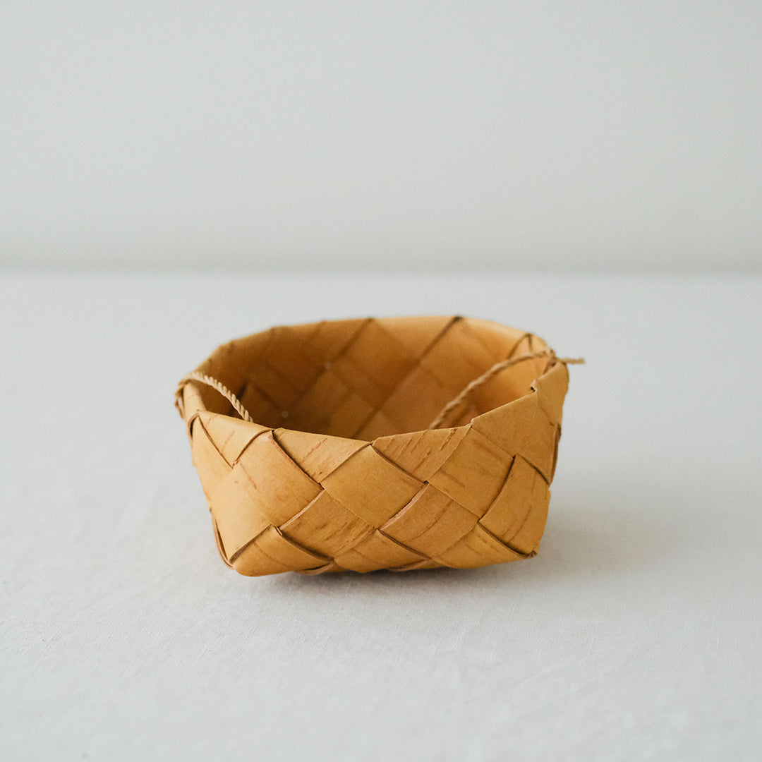 ［SUKOYA 迫田希久］シナハンドルのかご