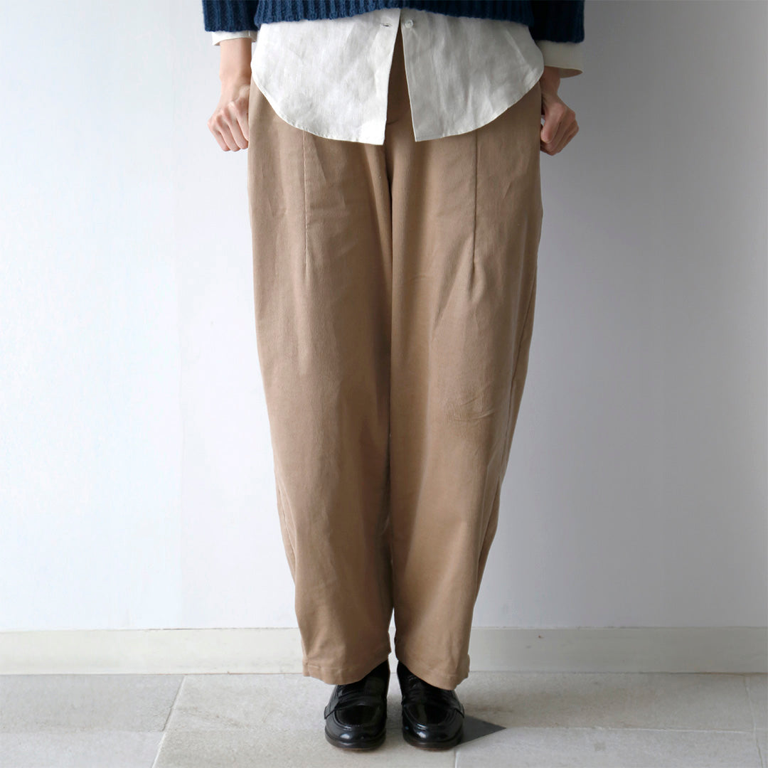 ベージュ38（モデル身長166cm）