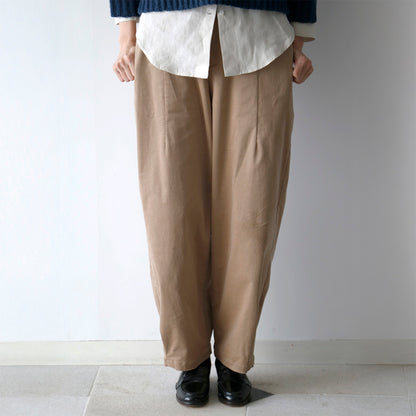 ベージュ38（モデル身長166cm）