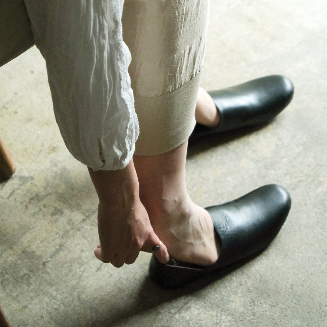 【受注商品】［AUTTAA］ルームシューズ２goat leather