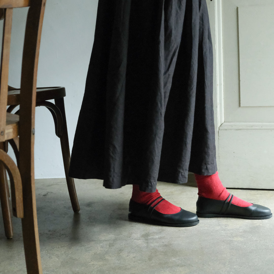 【受注商品】［AUTTAA］Flat oval pumps