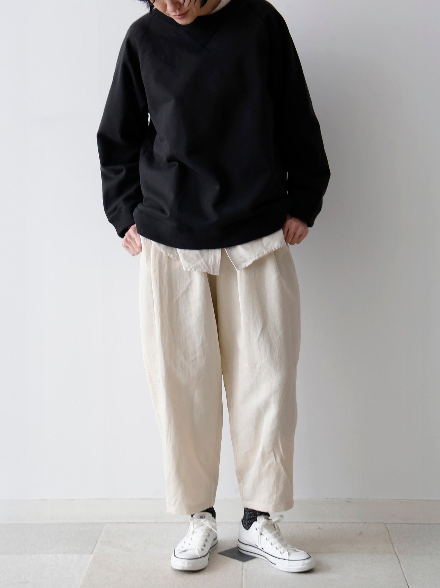 ベージュ（身長166cm）