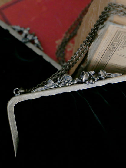 ノアール×フラワーAG