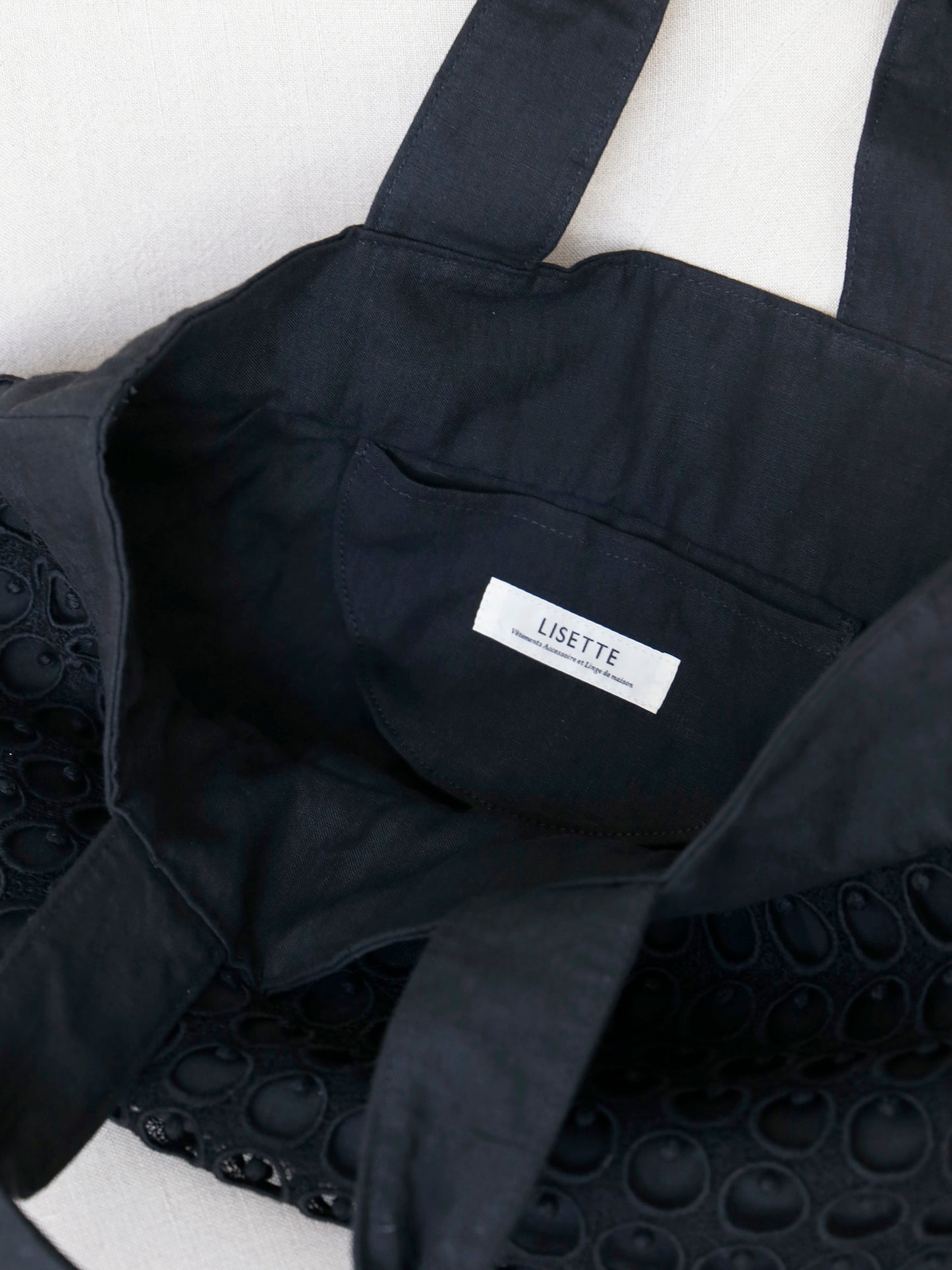 内ポケットつき