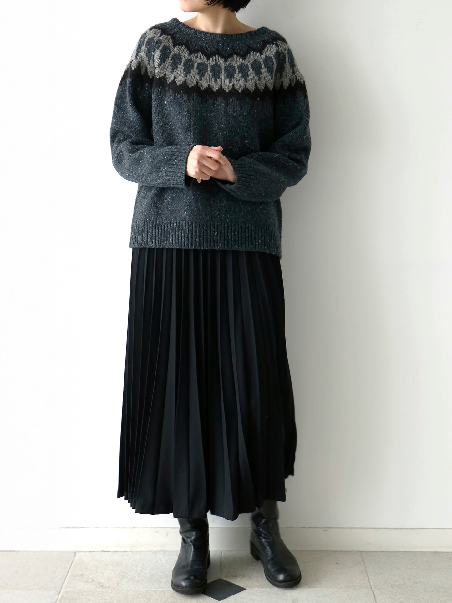 スカート：アンナリーナ（モデル身長166cm）