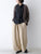 ブラウス：エロイーズ、パンツ：コリー（10月ご紹介予定）