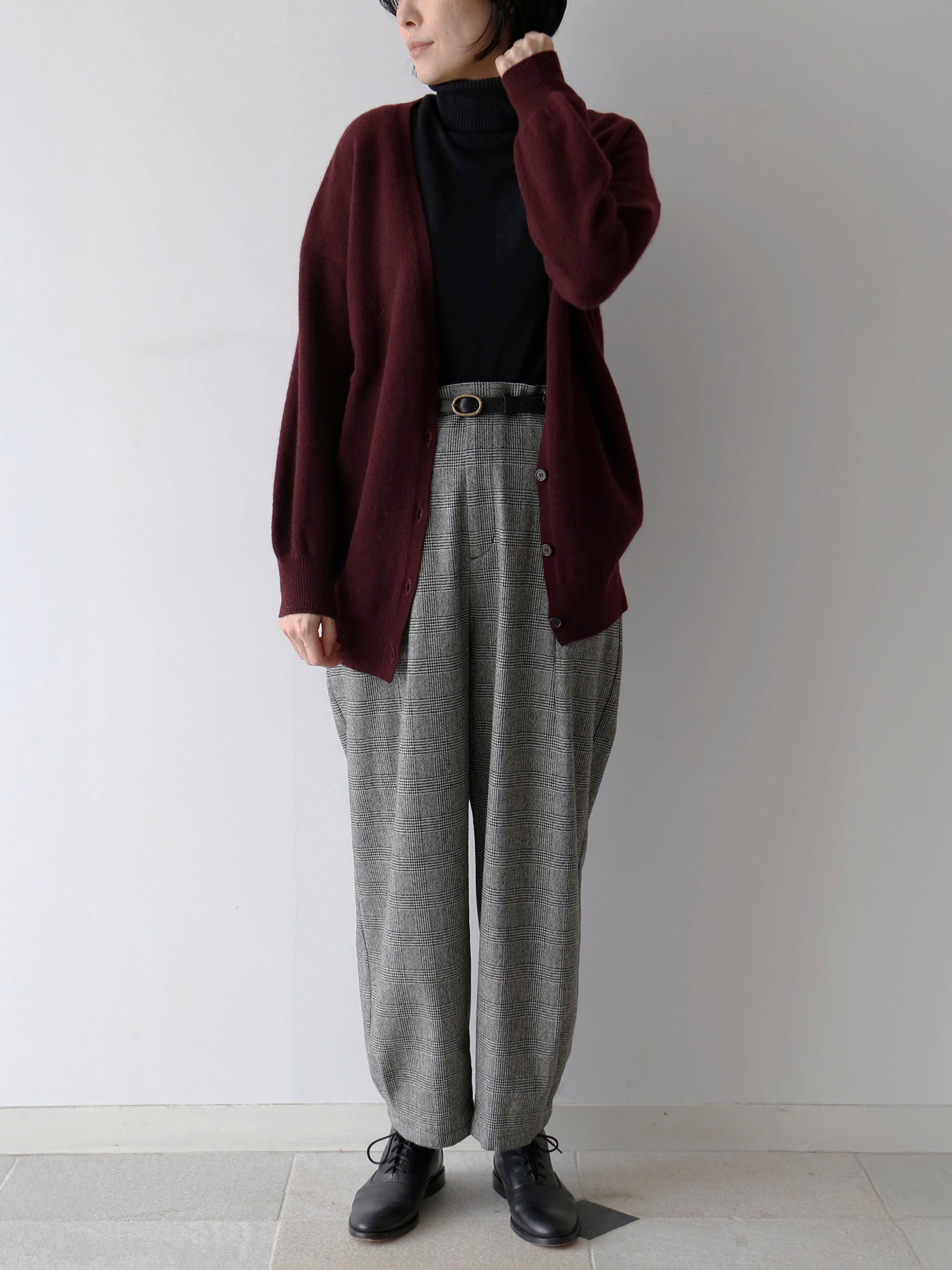 カーディガン：バスチアン（モデル身長166cm）