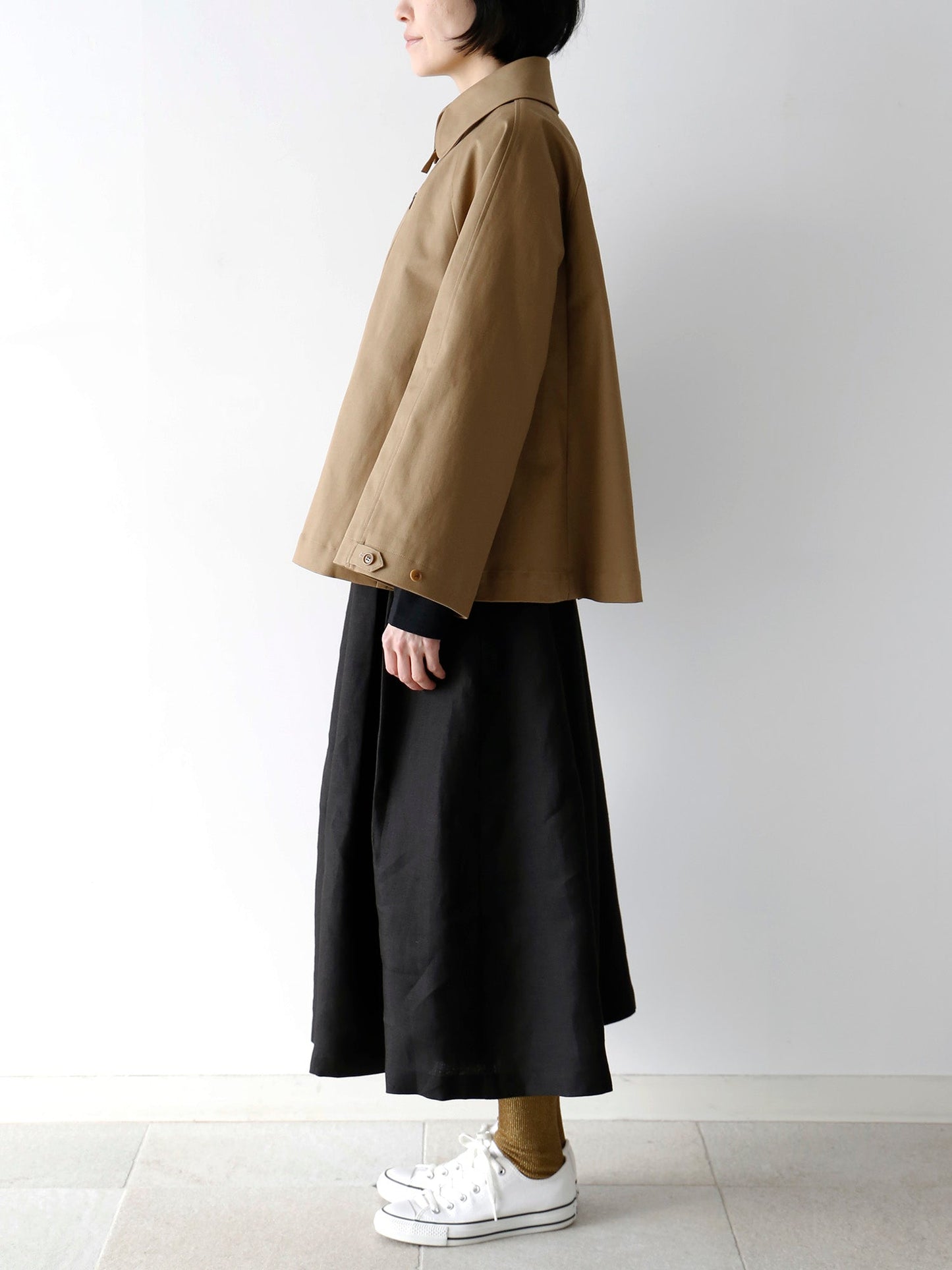 キュロットパンツ：シモナ（2月下旬掲載予定）<br>靴下：ショーセット・ジュジュ（身長166cm）