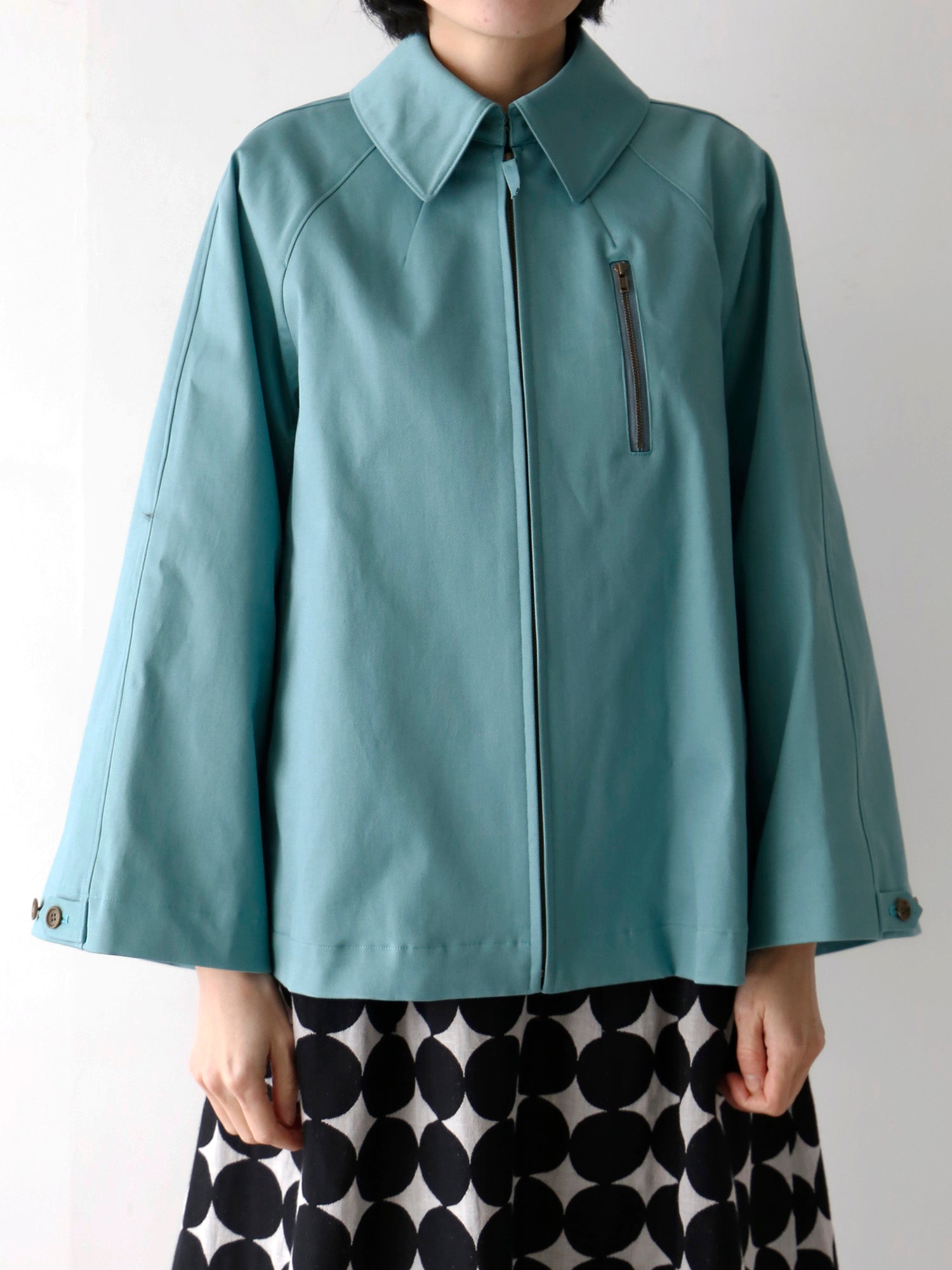 オパラン（身長166cm）