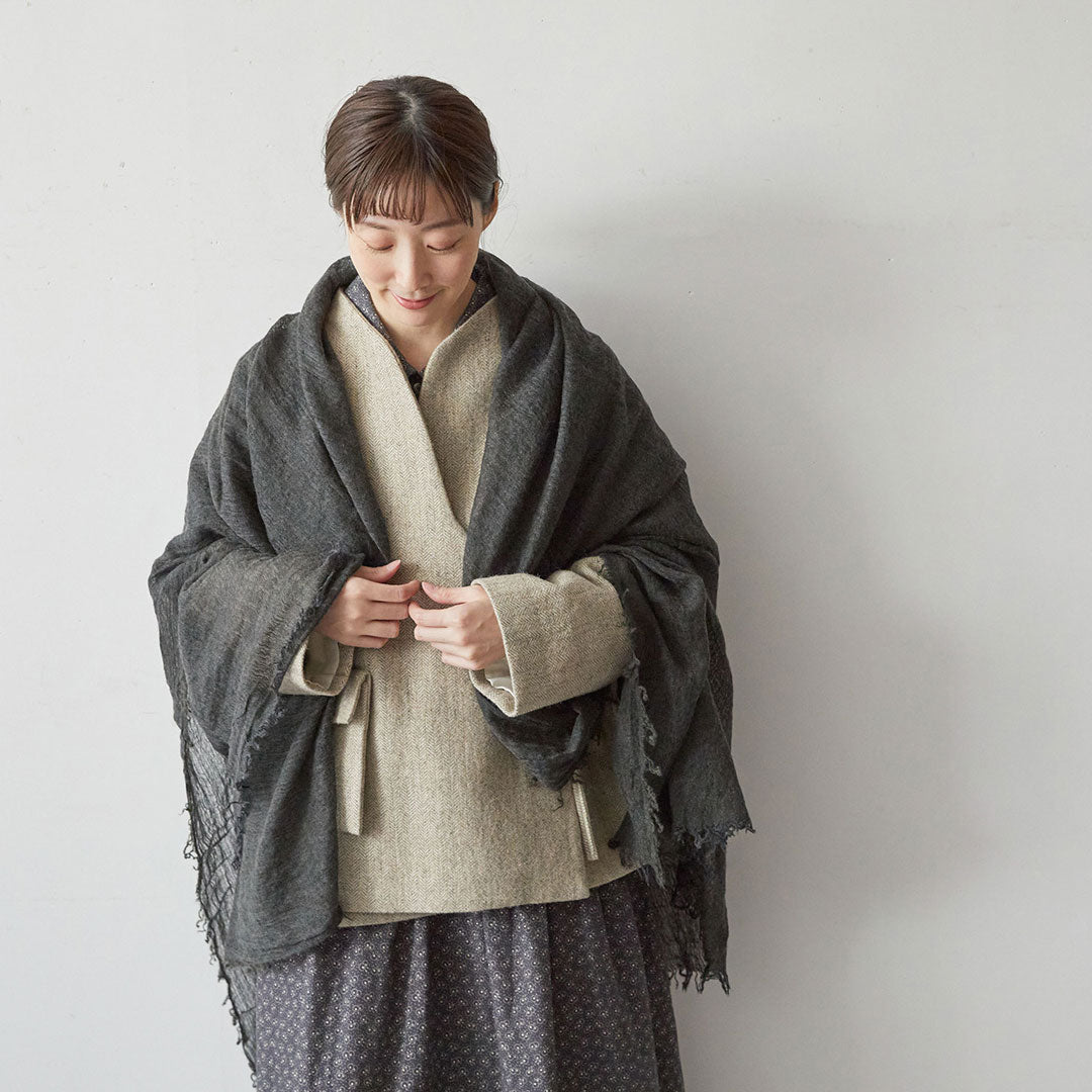 軽くてあたたかい、リゼッタ別注カシミヤシルクの大判ストール