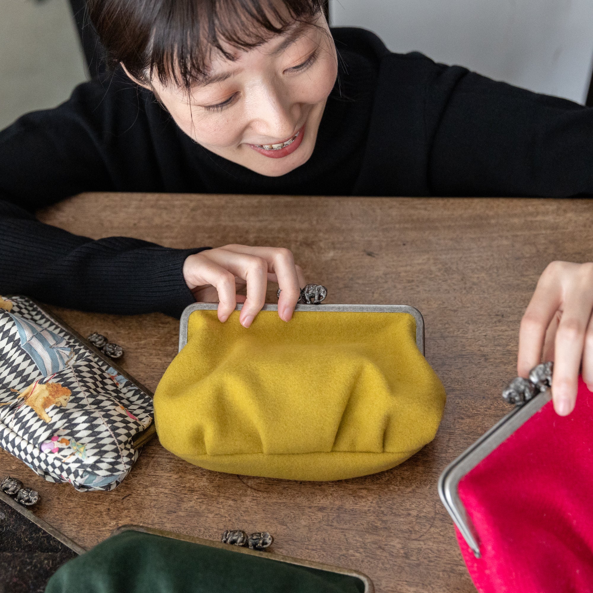 愛らしいゾウのがま口ポーチ – Envelope - エンベロープオンラインショップ