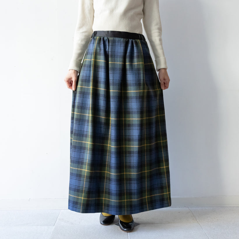 LISETTE-洗練されたシルエットのマキシ丈スカート「メラーニア」