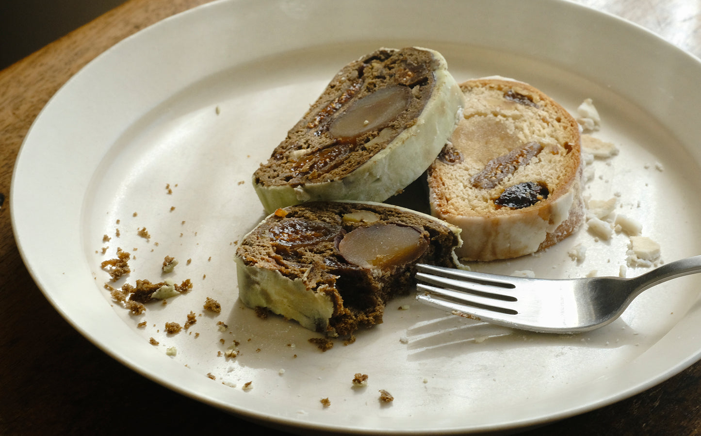 【受注商品】ほんのりスパイスが香る、ふたつのシュトレン（2025）