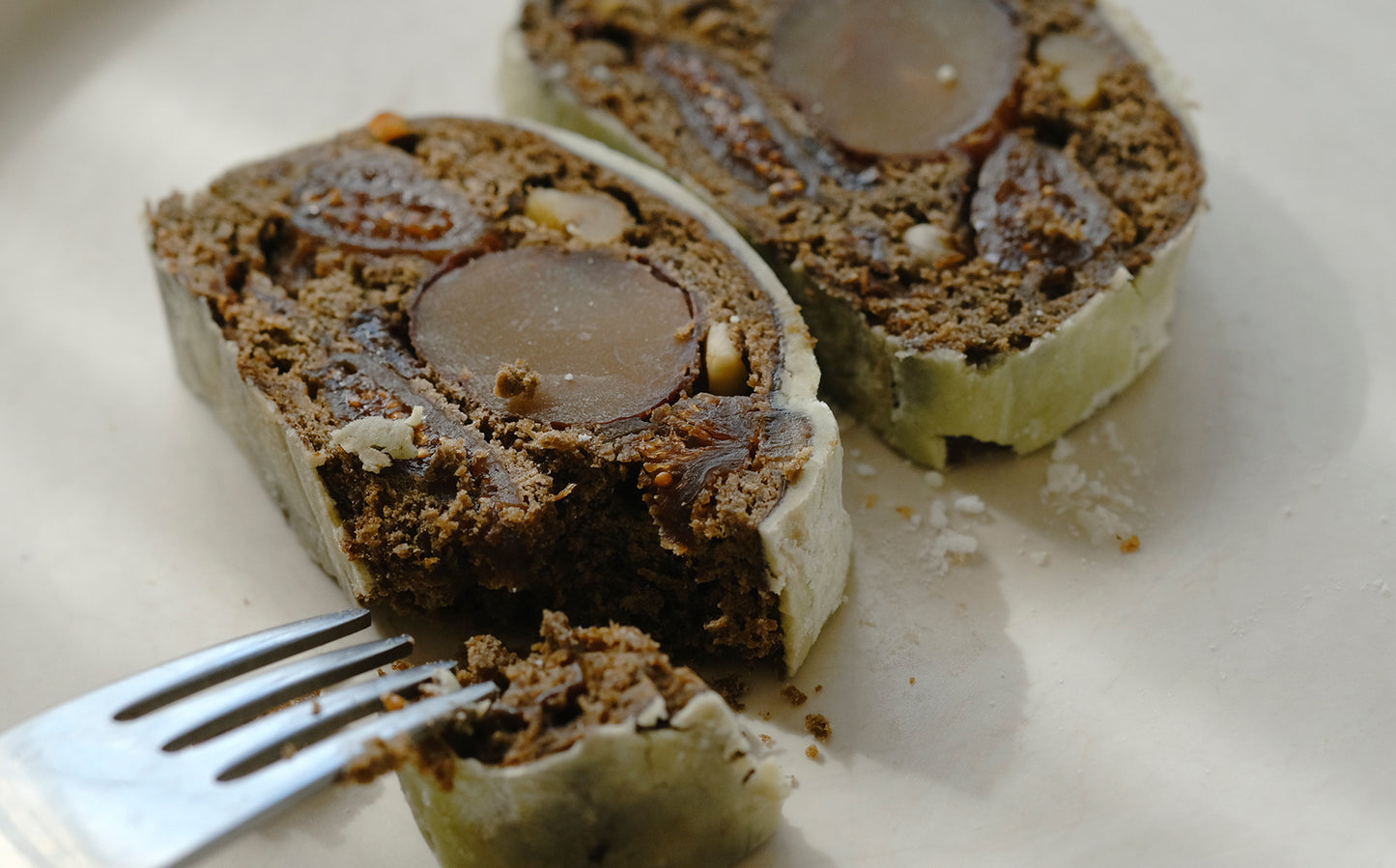 【受注商品】ほんのりスパイスが香る、ふたつのシュトレン（2025）