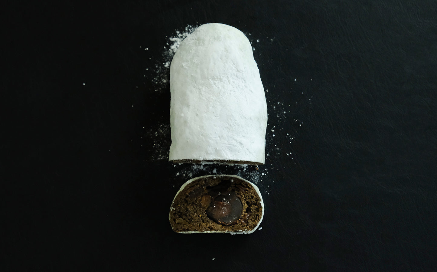 【受注商品】ほんのりスパイスが香る、ふたつのシュトレン（2025）