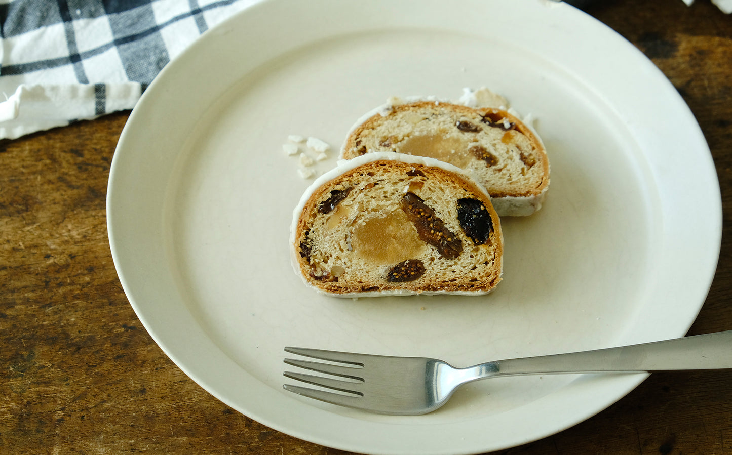 【受注商品】ほんのりスパイスが香る、ふたつのシュトレン（2025）