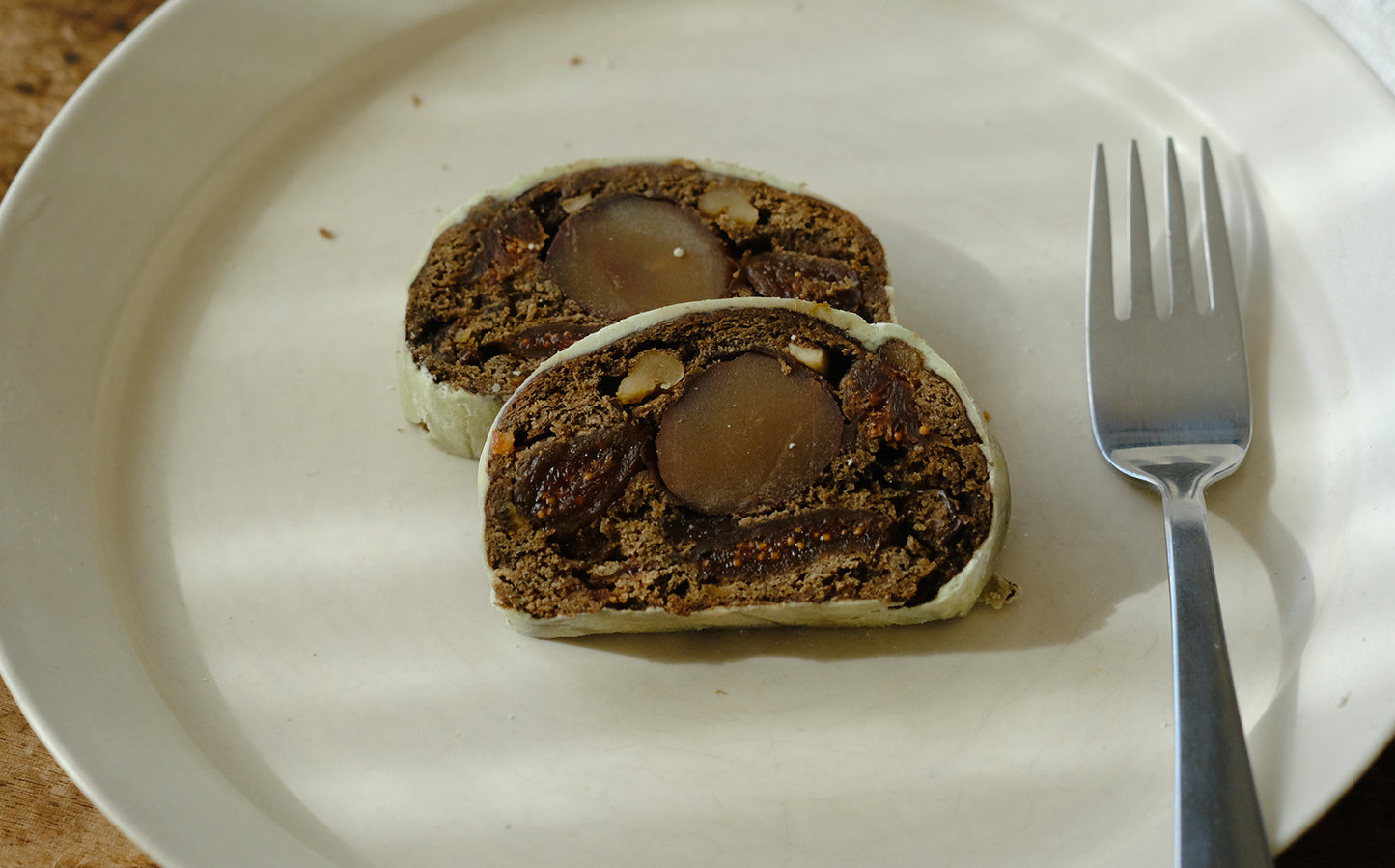 【受注商品】ほんのりスパイスが香る、ふたつのシュトレン（2025）