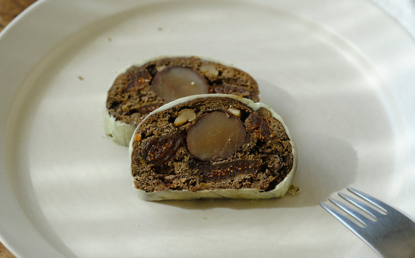 【受注商品】ほんのりスパイスが香る、ふたつのシュトレン（2025）