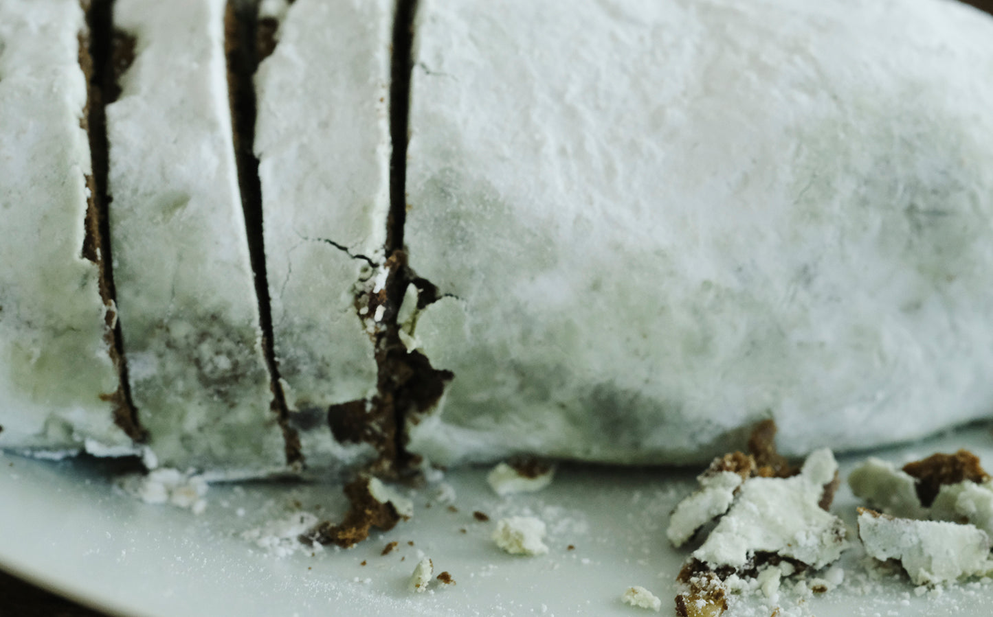 【受注商品】ほんのりスパイスが香る、ふたつのシュトレン（2025）