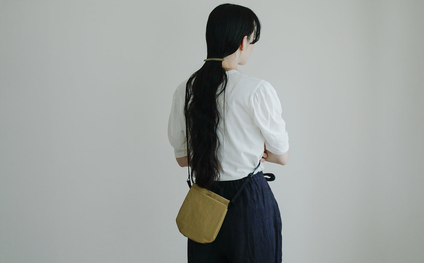 NIZYU KANO／LIGHT NYLON ショルダーポーチ